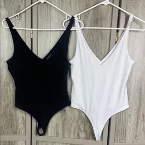 Bundle of 2 Leith bodysuits women's S